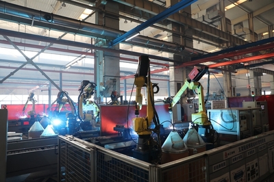 從人工到自動(dòng)化 90后工匠張業(yè)勤的創(chuàng)新服務(wù)之路